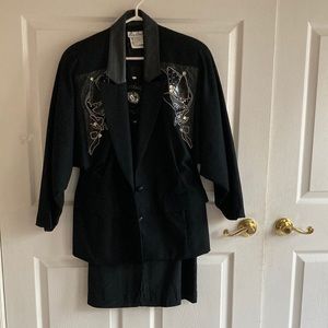 Lily Chao vintage 80s size 12 skirt suit. Couture quality. Made in Hong Kong.